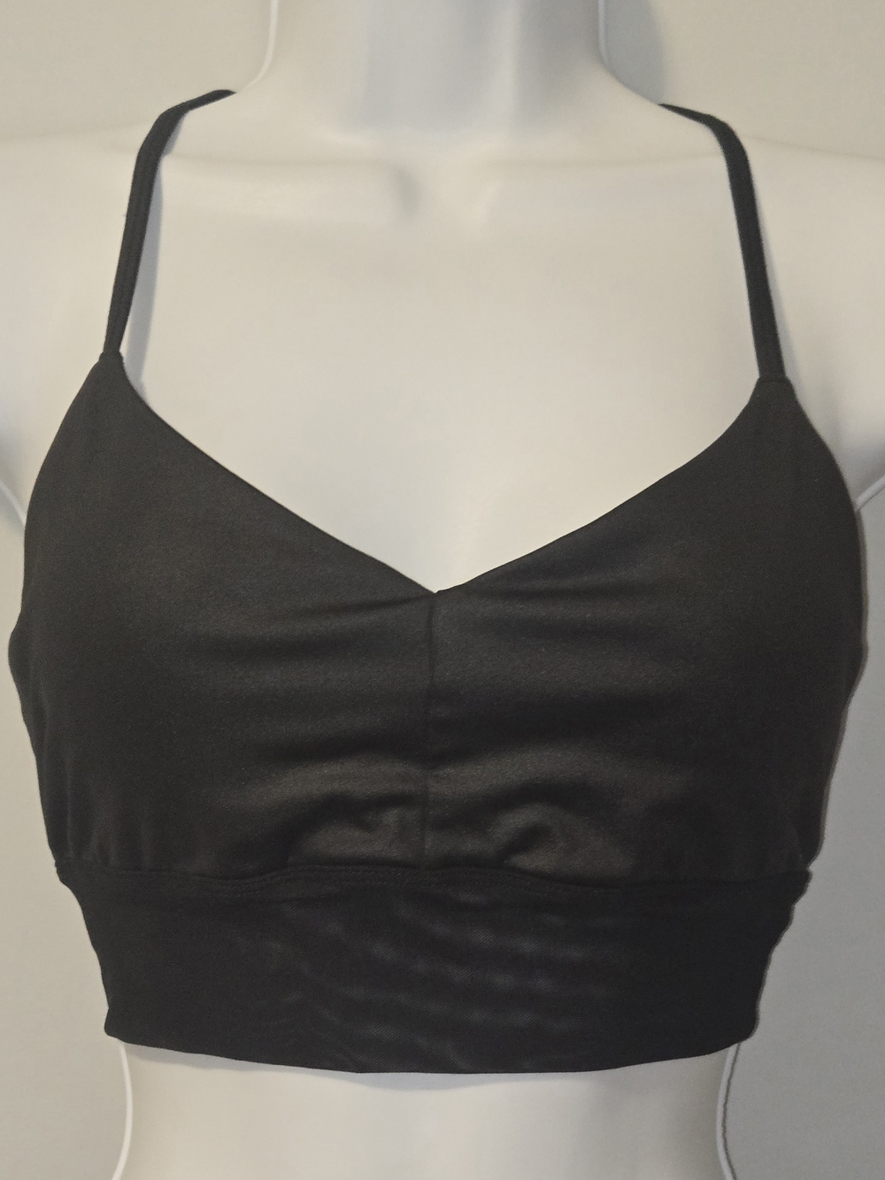Alo YOGA Lavish Sports Bra In Glossy Black Size S - Picture 3 of 14